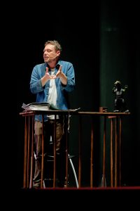 Pinuccio in Non Mi trovo - Teatro Parioli Roma